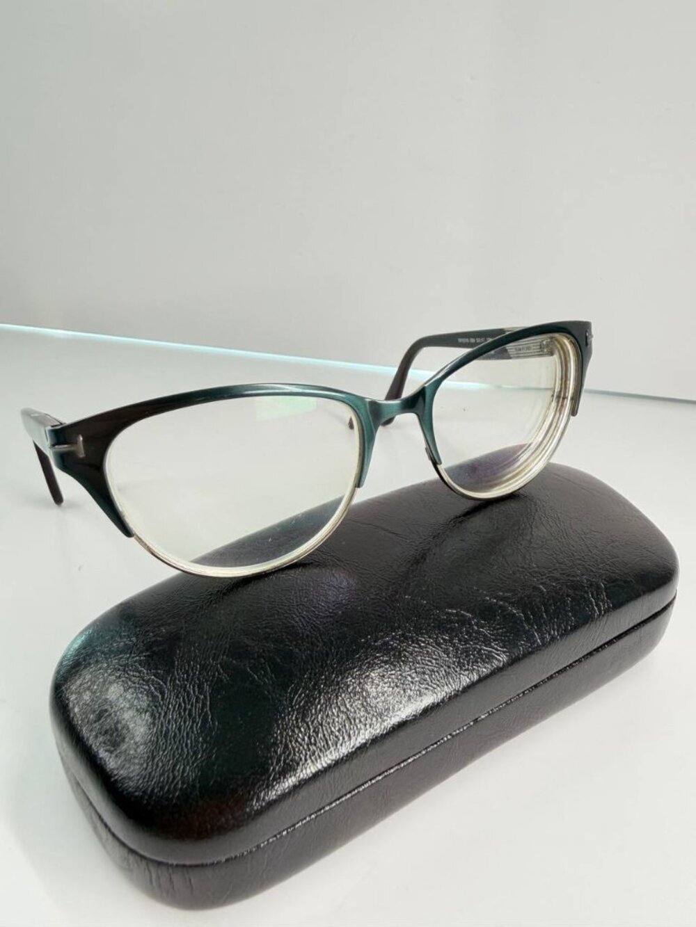 Authentic Tom Ford TF5318 Designer Eyeglasses – Made in Italy